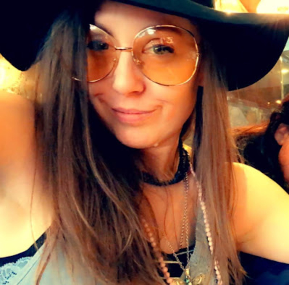 Meet your Posher, Rachel